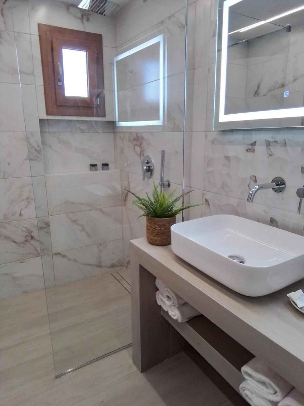 Kallikratia Suites 1 Nea Kallikrateia 외부 사진